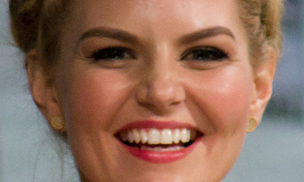 Biografía de Jennifer Morrison