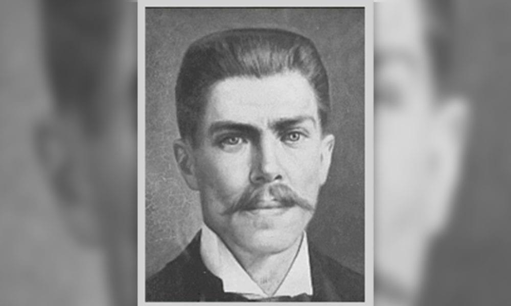 Biografía de Julio Garavito