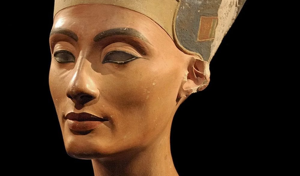 Biografía de Nefertiti