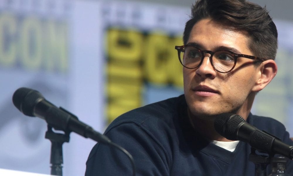 Biografía de Casey Cott