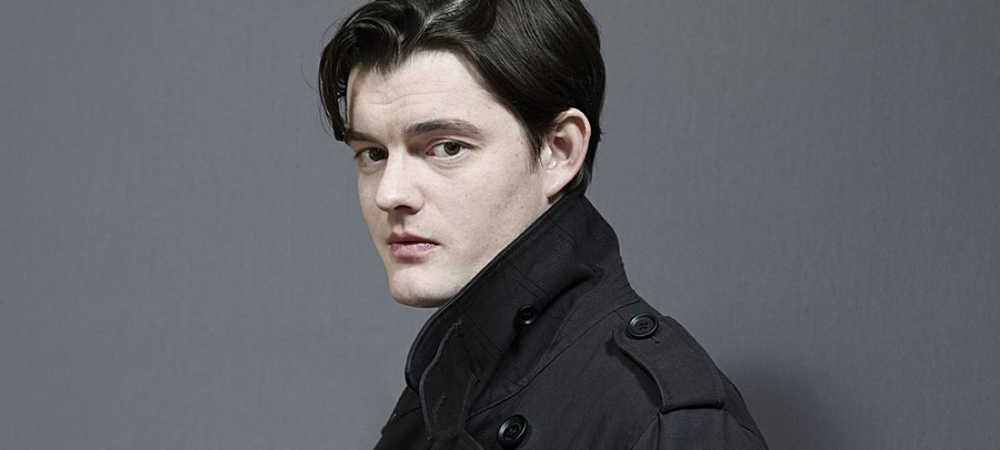 Historia Y Biografía De Sam Riley